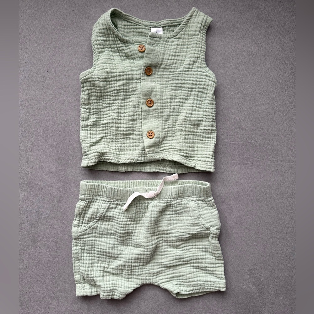 Modern Moments by Gerber - Unisex - Top and Short Outfit Set, 2 Piece
